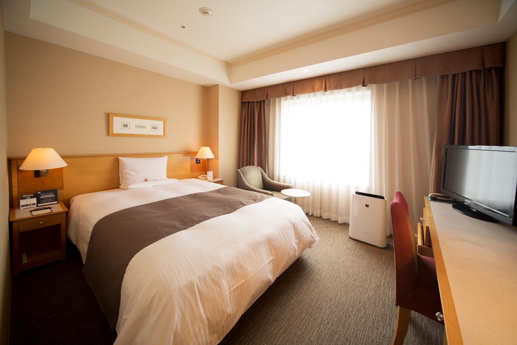 Rembrandt Hotel Ebina Buitenkant foto