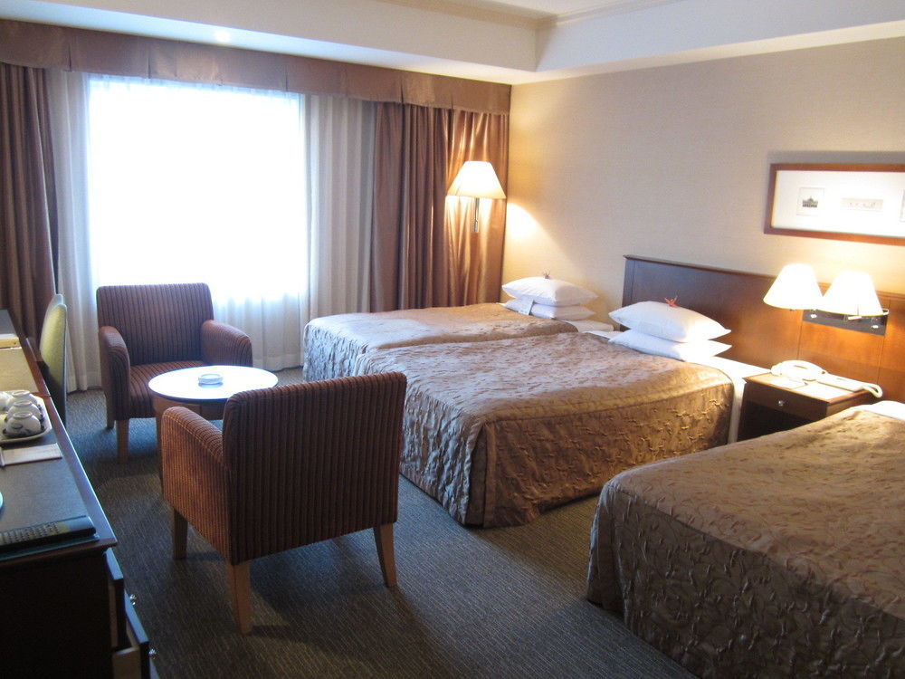 Rembrandt Hotel Ebina Buitenkant foto