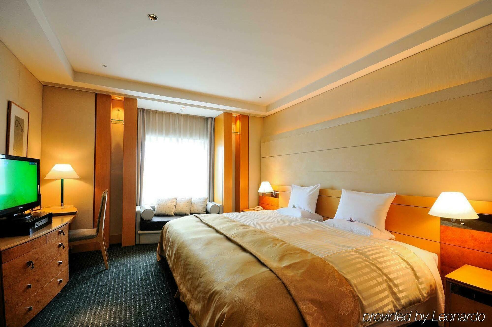 Rembrandt Hotel Ebina Buitenkant foto