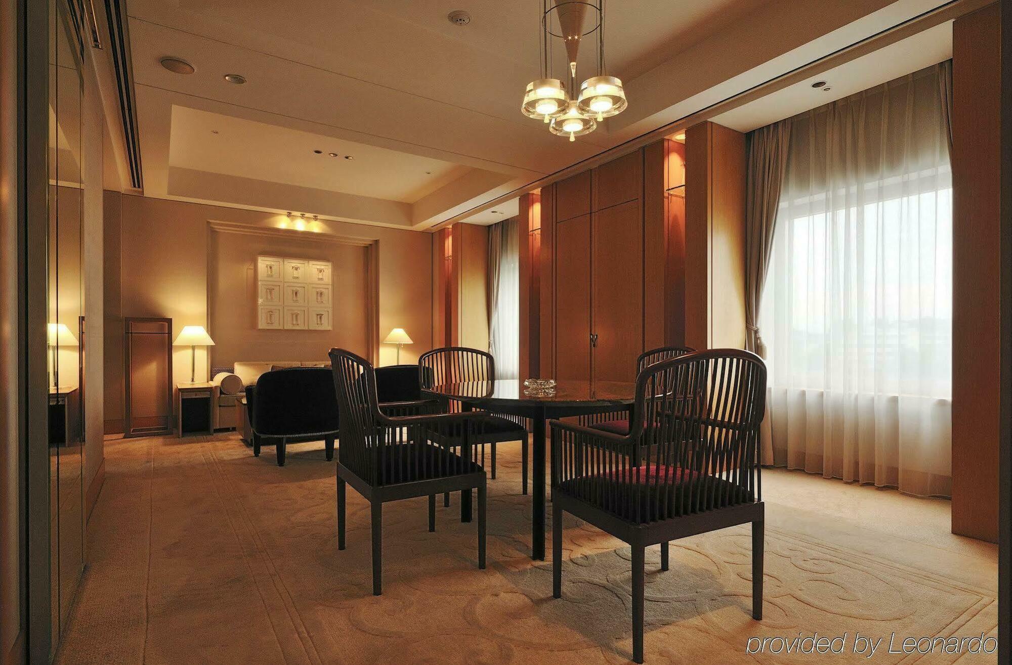 Rembrandt Hotel Ebina Buitenkant foto